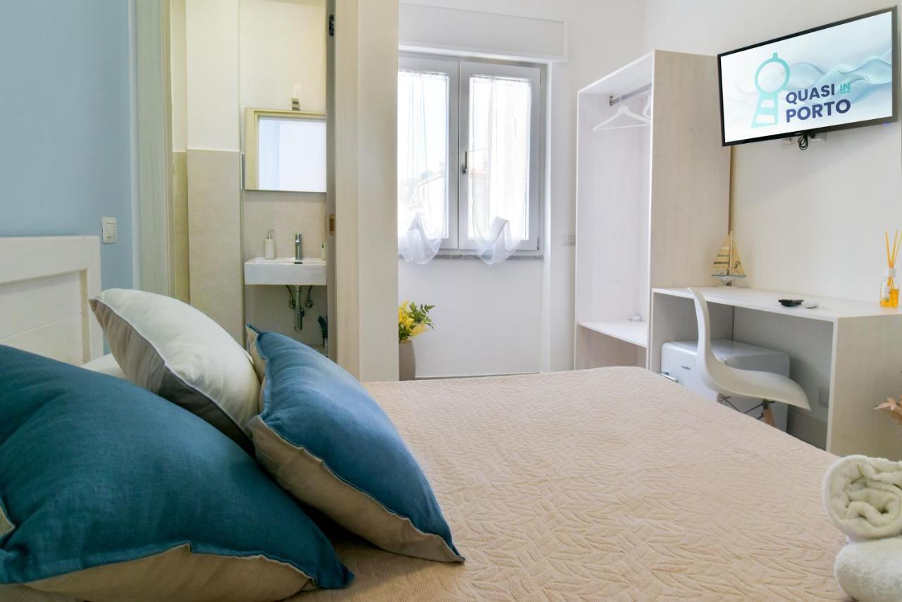 Bed and Breakfast Quasi In Porto Agropoli Exterior foto